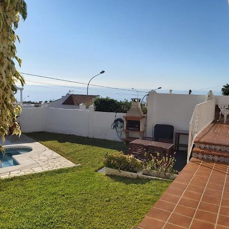 Villa - zeezicht, zwembad Nerja Exterior foto